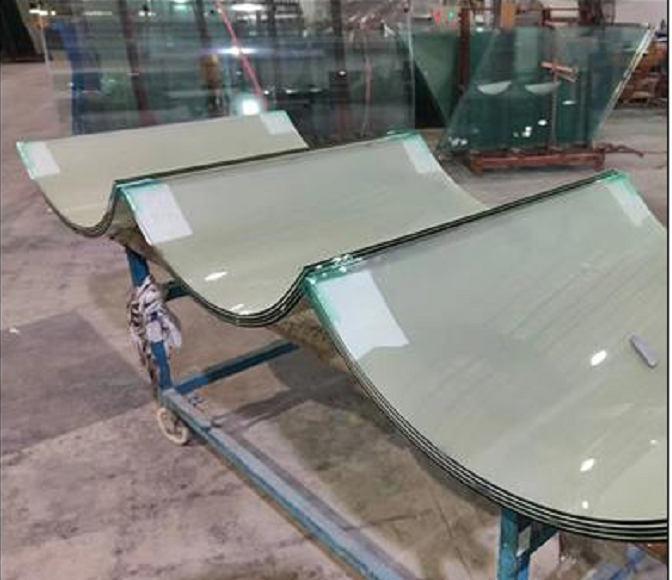 Thick glass cutting preheater